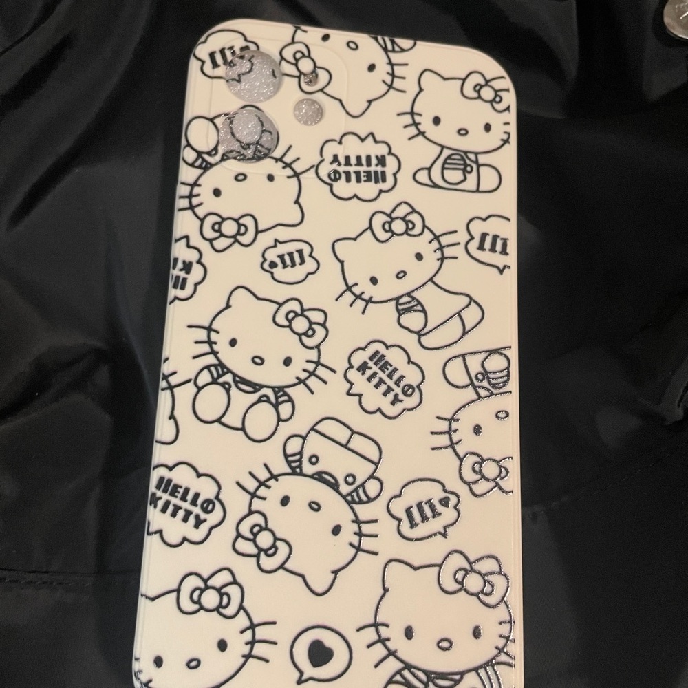 Hello Kitty Black and White Phone 12 Case